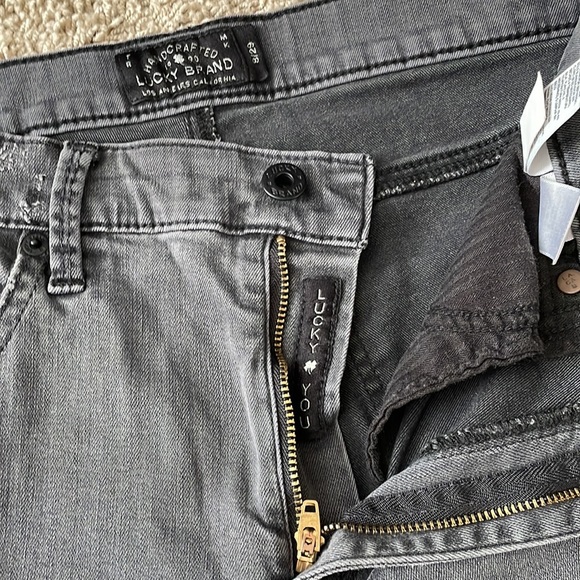 Lucky brand grey denim - Picture 3 of 7